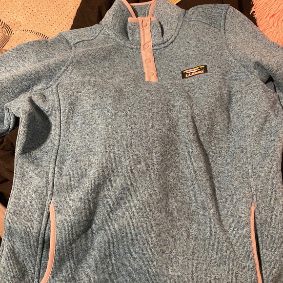 2 Sweaters - Picture 1 of 2